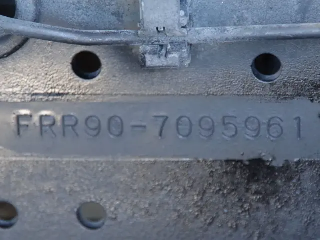 いすゞ フォワード TKG-FRR90S2(2WD)の写真27