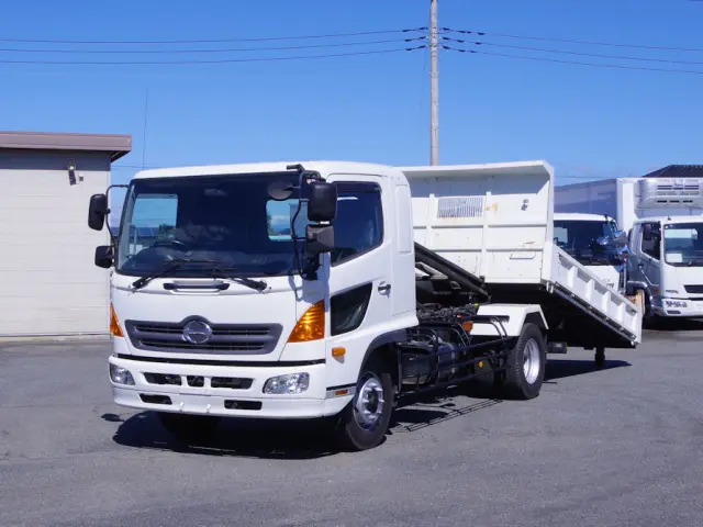 日野 レンジャー QKG-FE7JGAA(2WD)の写真1
