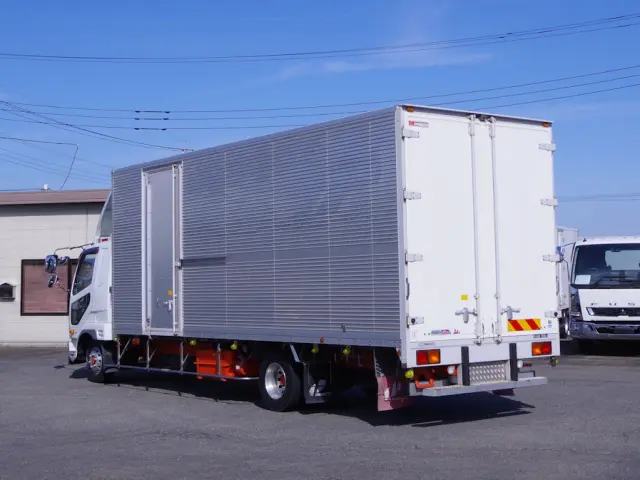 三菱 ファイター TKG-FK64F(2WD)の写真3