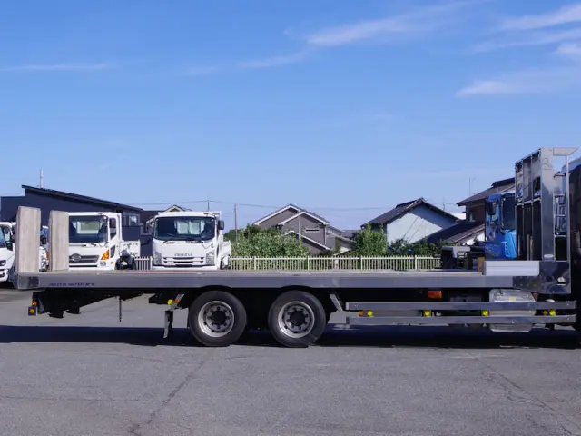 いすゞ ギガ QKG-CYZ77AJ(6x4)の写真21