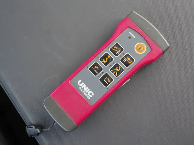いすゞ フォワード LKG-FTR90S2(2WD)の写真28