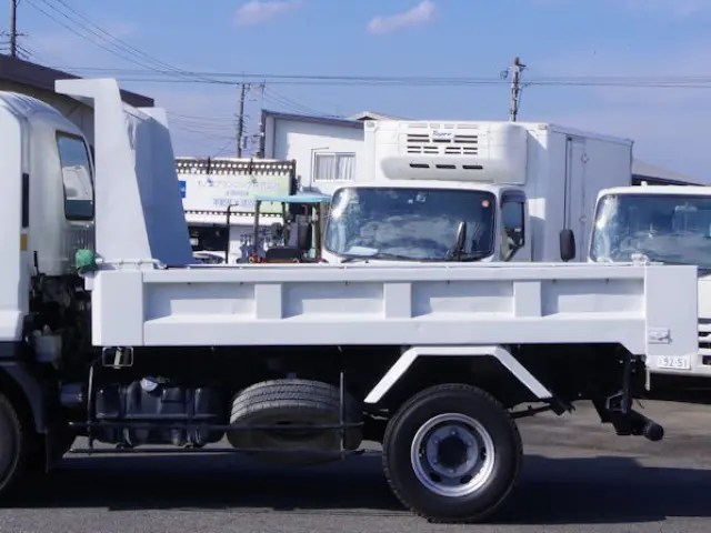 いすゞ フォワード TKG-FRR90S1(2WD)の写真18