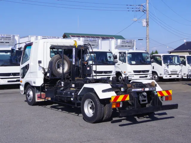 三菱 ファイター TKG-FK61F(2WD)の写真3