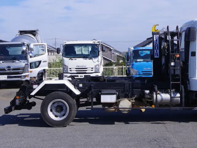 三菱 ファイター TKG-FK61F(2WD)の写真19