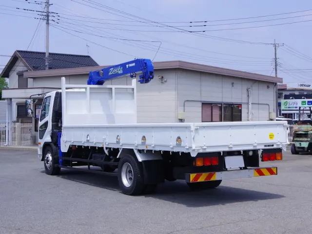 三菱 ファイター QKG-FK72FZ(2WD)の写真3