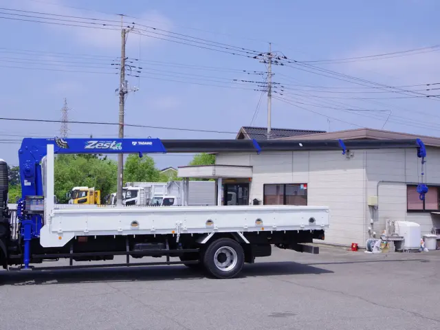 三菱 ファイター QKG-FK72FZ(2WD)の写真11