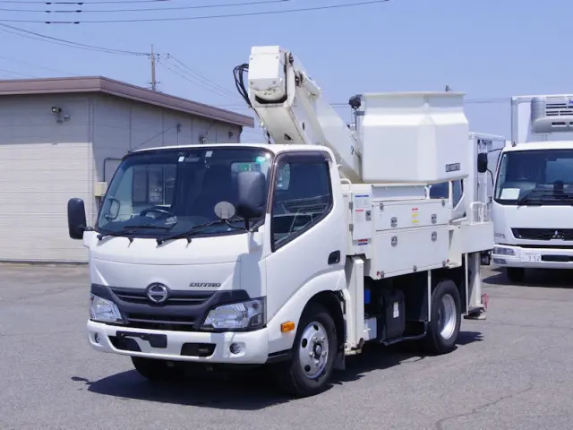 日野 デュトロ TPG-XZU600X(2WD)の写真1