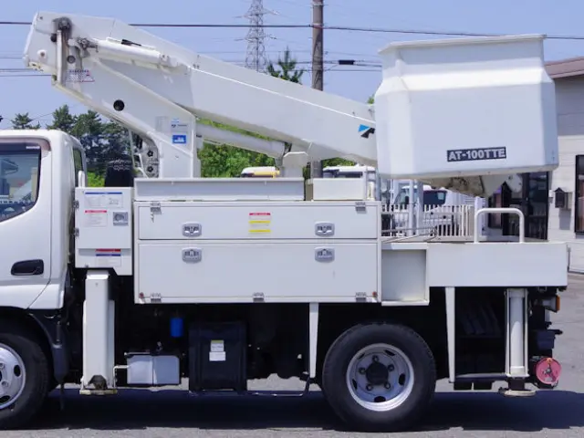 日野 デュトロ TPG-XZU600X(2WD)の写真26