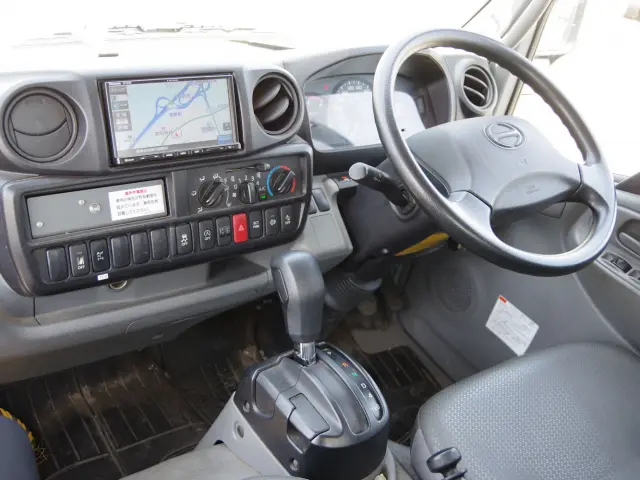 日野 デュトロ TPG-XZU600X(2WD)の写真33