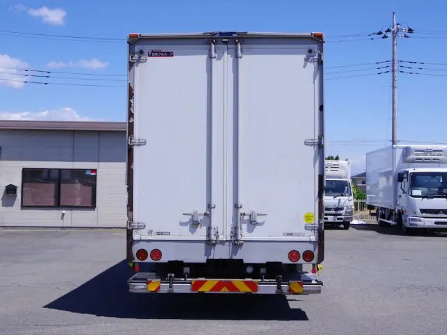 いすゞ フォワード QKG-FTR34T2(2WD)の写真25
