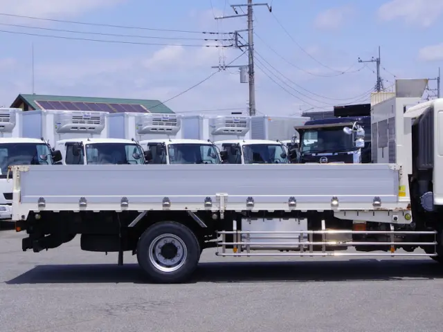 日野 レンジャー QPG-FE2AJAA(2WD)の写真16