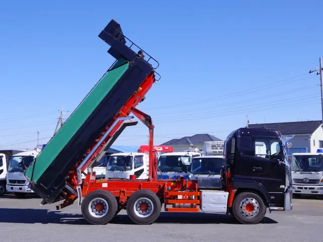 UD クオン 2PG-CW5AL(6x4)の写真10