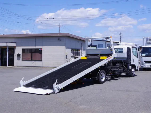 いすゞ エルフ TPG-NPR85AN改(2WD)の写真4