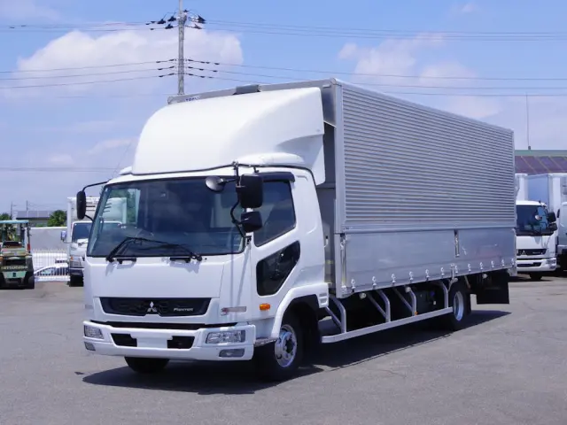 三菱 ファイター 2KG-FK64F(2WD)の写真1