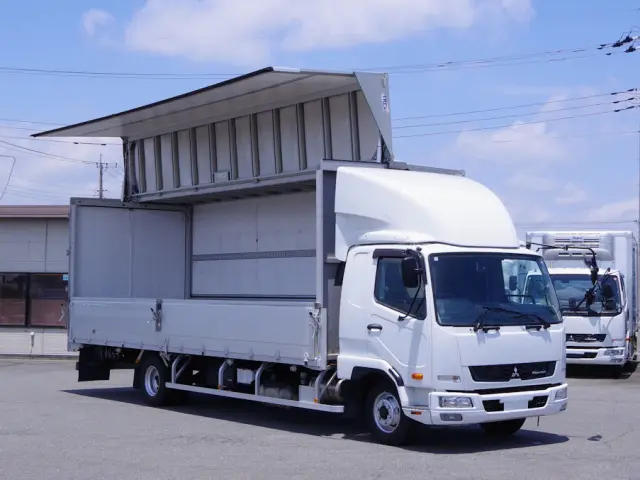 三菱 ファイター 2KG-FK64F(2WD)の写真2