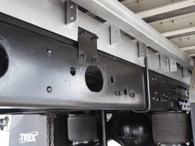 三菱 ファイター 2KG-FK64F(2WD)の写真7