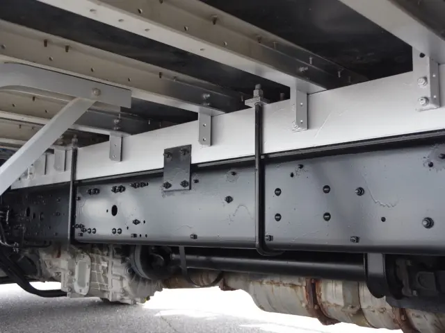 三菱 ファイター 2KG-FK64F(2WD)の写真8