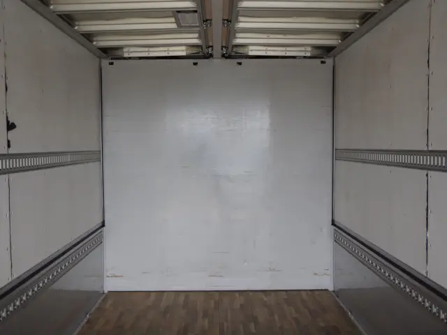 三菱 ファイター 2KG-FK64F(2WD)の写真13