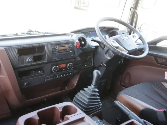 日野 レンジャー 2PG-FD2ABG(2WD)の写真25