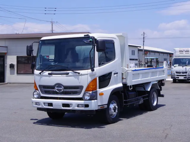 日野 レンジャー TKG-FC9JCAP(2WD)の写真1