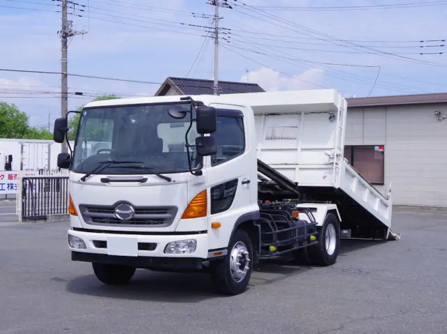 日野 レンジャー LKG-FJ7JDAA(2WD)の写真1