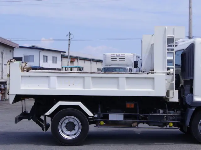 日野 レンジャー LKG-FJ7JDAA(2WD)の写真22