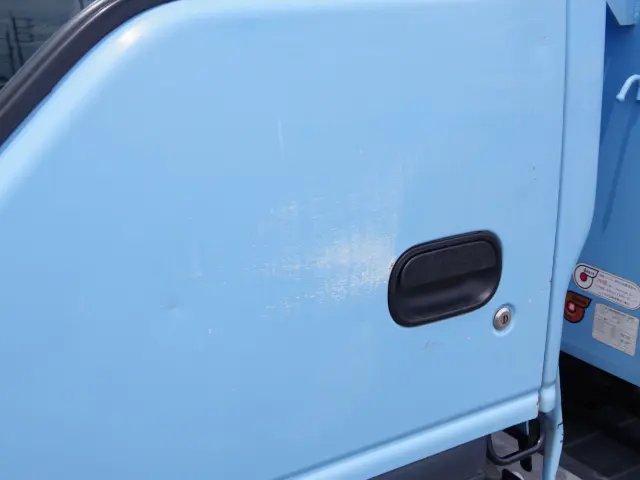 いすゞ エルフ TPG-NKR85AN(2WD)の写真20