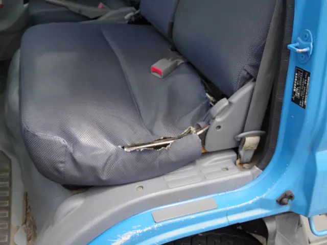 三菱 キャンター PDG-FE83DY(2WD)の写真33