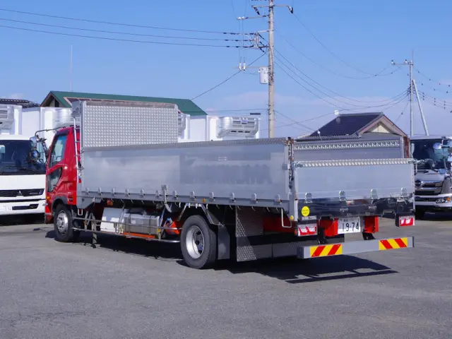 三菱 ファイター QKG-FK65FZ(2WD)の写真3