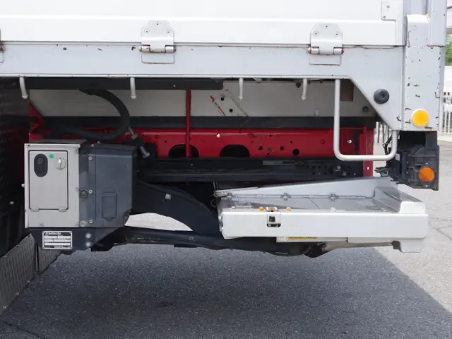 三菱 ファイター QKG-FK65FZ(2WD)の写真14