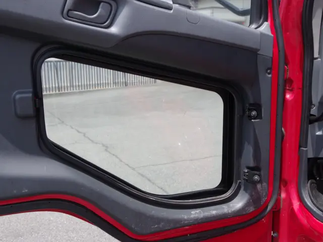 三菱 ファイター QKG-FK65FZ(2WD)の写真35