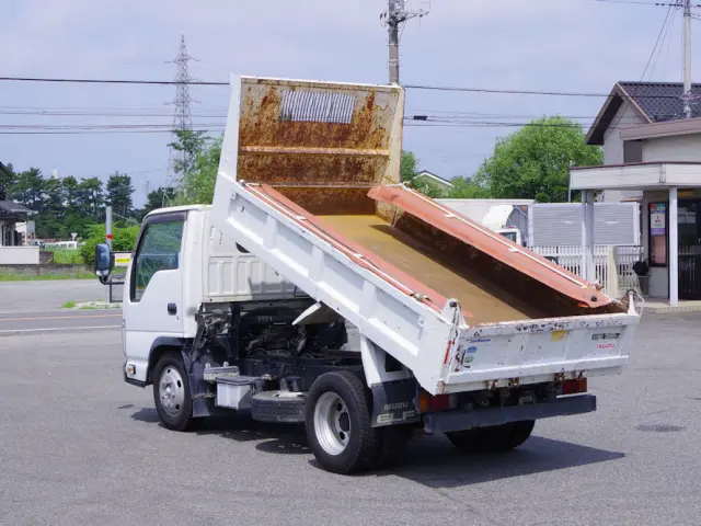 いすゞ エルフ TPG-NKR85AN(2WD)の写真3