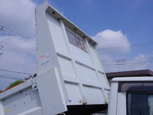 いすゞ エルフ TPG-NKR85AN(2WD)の写真10