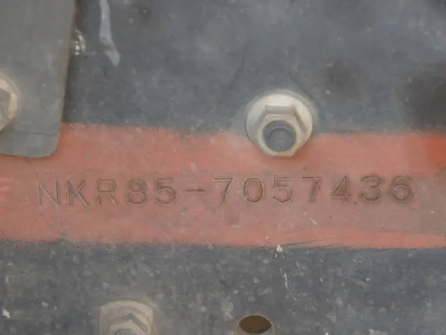 いすゞ エルフ TPG-NKR85AN(2WD)の写真21