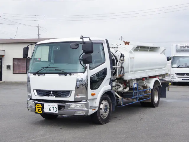 三菱 ファイター LKG-FK72FZ(2WD)の写真1