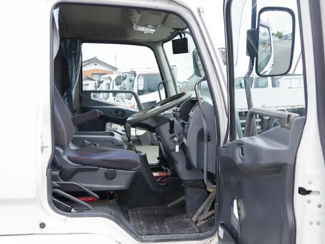 三菱 ファイター LKG-FK72FZ(2WD)の写真30