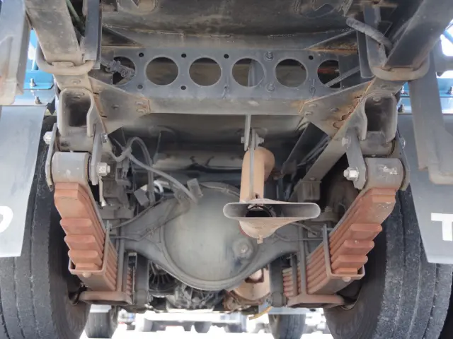 いすゞ エルフ TPG-NKR85AN(2WD)の写真9