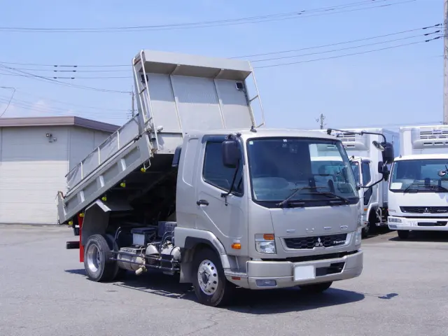 三菱 ファイター 2KG-FK62F(2WD)の写真2