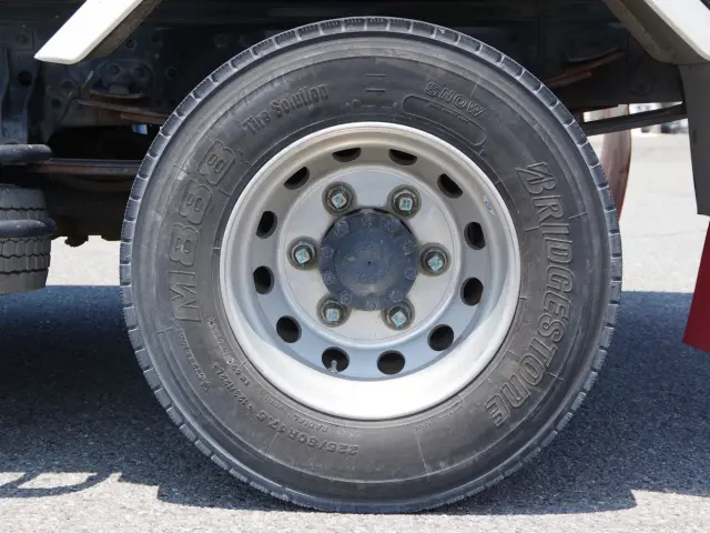 三菱 ファイター 2KG-FK62F(2WD)の写真16