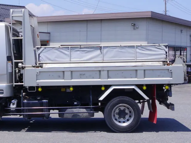 三菱 ファイター 2KG-FK62F(2WD)の写真19