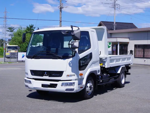 三菱 ファイター 2KG-FK62F(2WD)の写真1