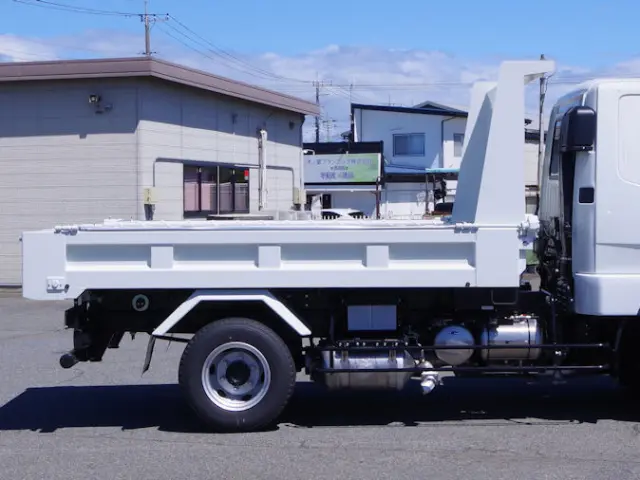 三菱 ファイター 2KG-FK62F(2WD)の写真16