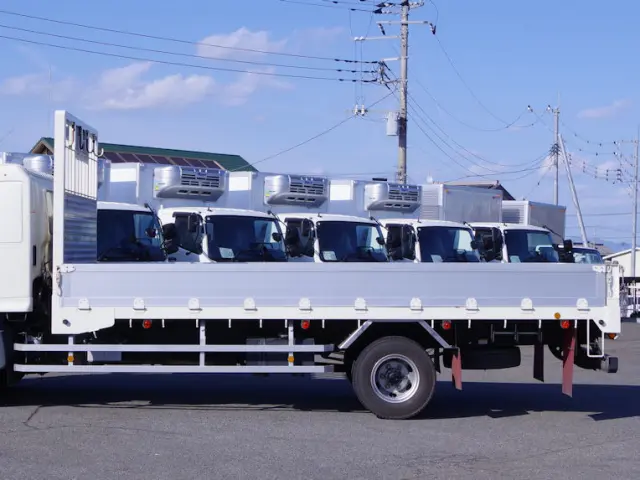 日野 レンジャー 2KG-FD2ABA(2WD)の写真17