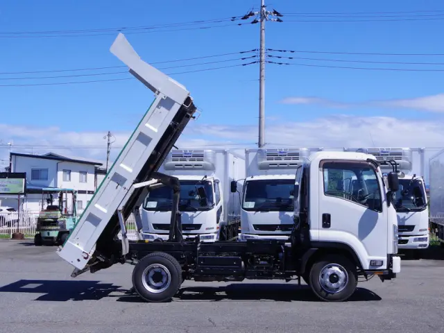 いすゞ フォワード 2RG-FRR90S1(2WD)の写真9