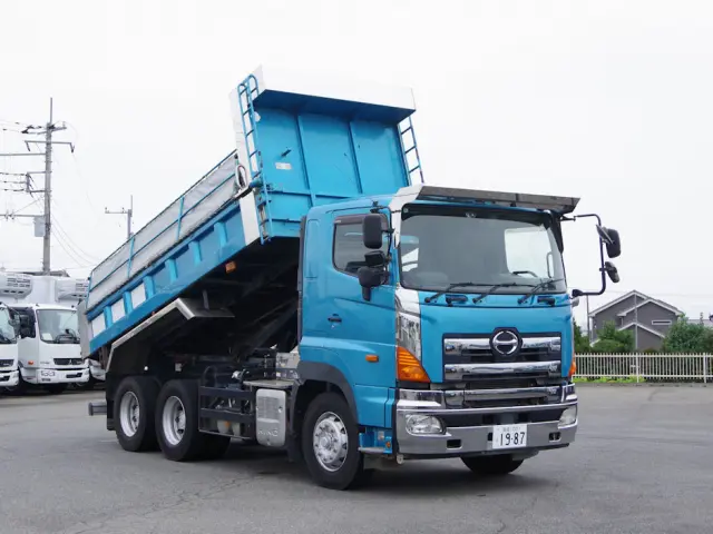 日野 プロフィア QKG-FS1EKDA(6x4)の写真2