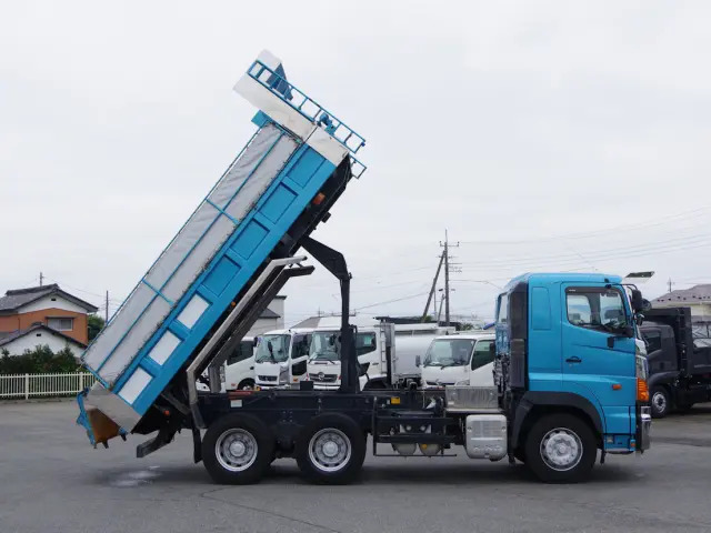 日野 プロフィア QKG-FS1EKDA(6x4)の写真9