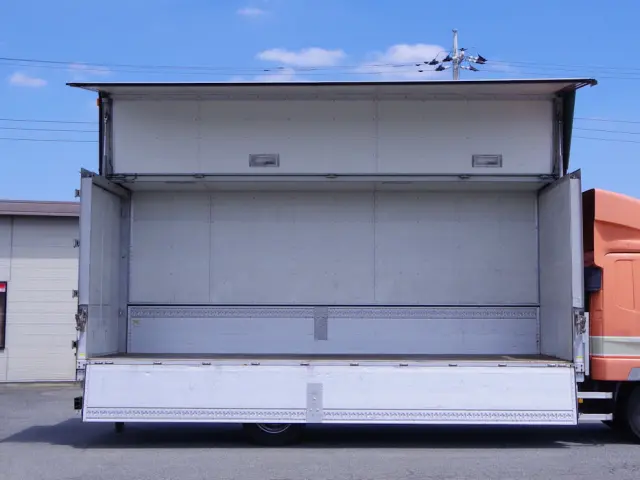 三菱 ファイター PJ-FK65FZ(2WD)の写真10