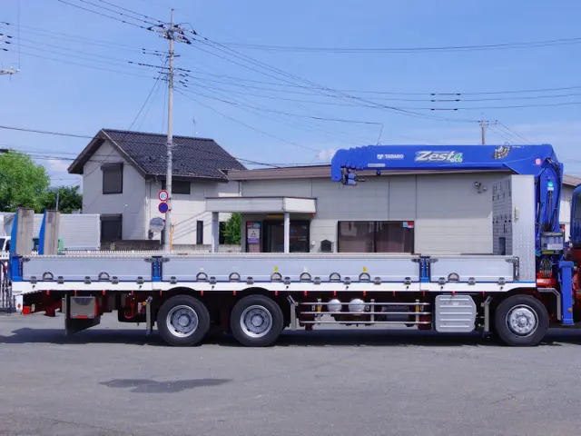 いすゞ ギガ QKG-CYJ77A(8x4)の写真22