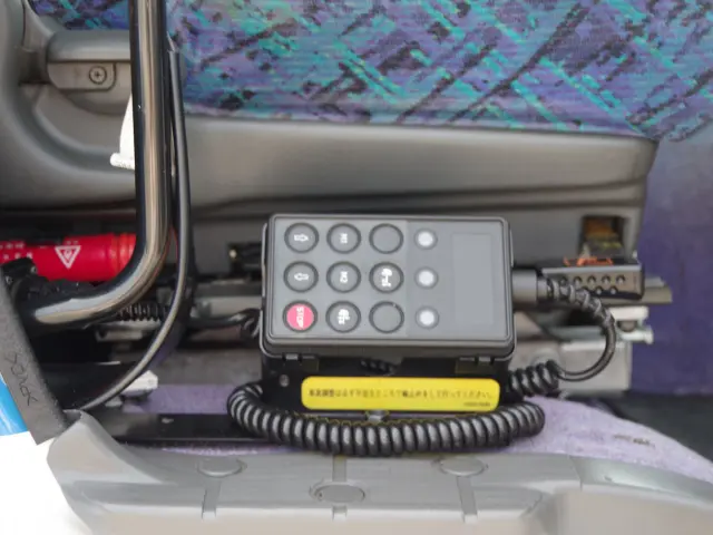 いすゞ ギガ QKG-CYJ77A(8x4)の写真37