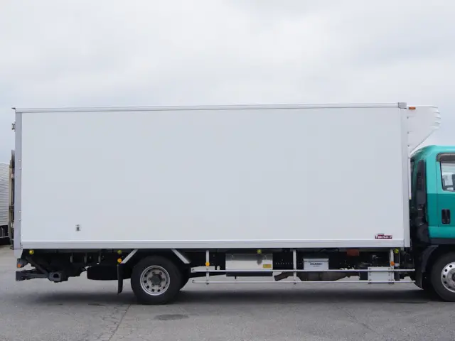 いすゞ フォワード TKG-FRR90S2(2WD)の写真17